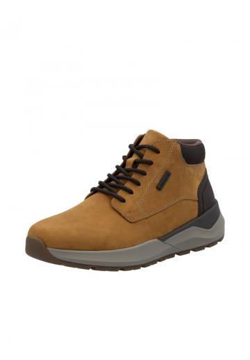 Ботинки на шнуровке