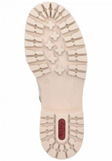 Ботинки на шнуровке