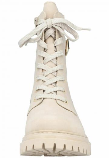Ботинки на шнуровке