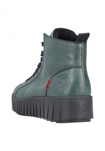 Сапожки на танкетке