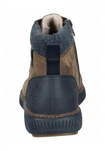 Ботинки на шнуровке