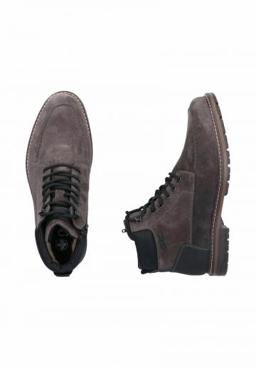 Ботинки на шнуровке