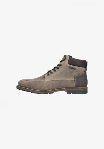 Ботинки на шнуровке