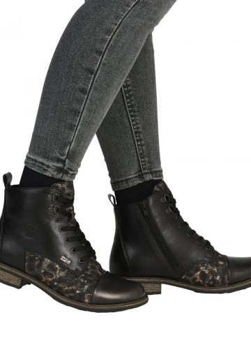 Широкие сапоги