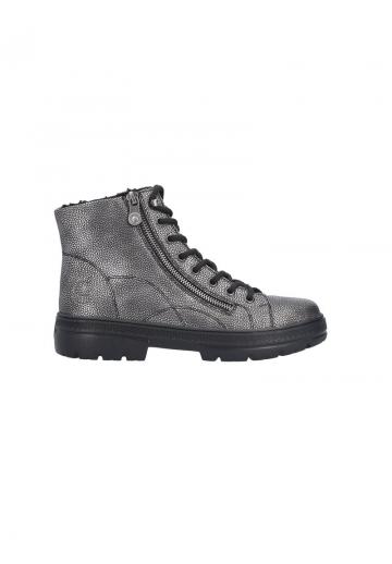 Ботинки на шнуровке