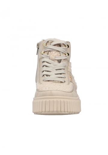 Сапожки на танкетке