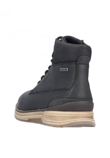 Ботинки на шнуровке