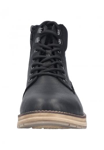 Ботинки на шнуровке