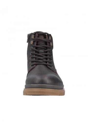 Ботинки на шнуровке