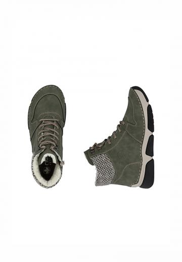 Сапожки на танкетке