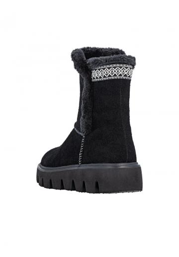 Зимние ботинки