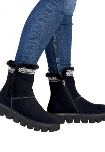 Зимние ботинки