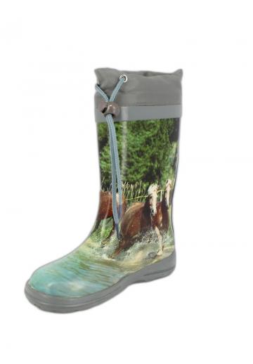 Резиновые сапоги