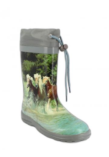 Резиновые сапоги