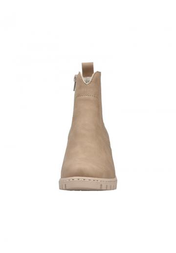 Высокие сапоги