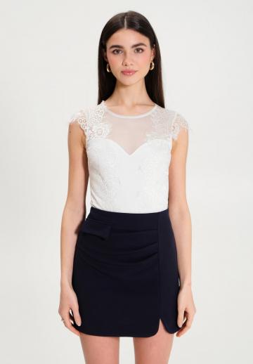 Кружевная блузка