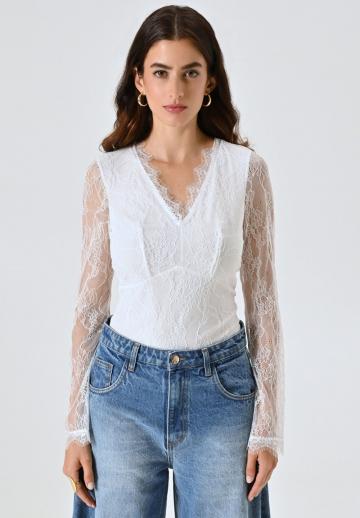 Кружевная блузка
