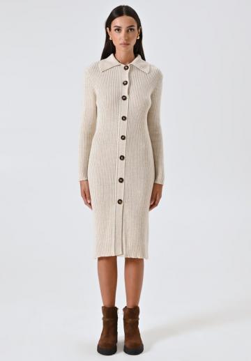 Платье футляр