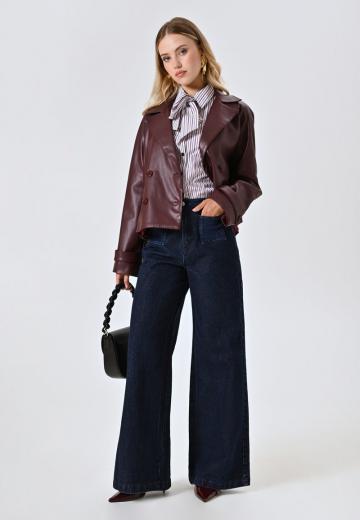 Клешеные джинсы