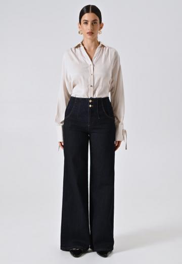 Клешеные джинсы