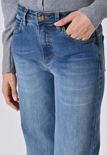 Свободные джинсы