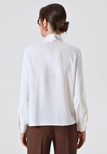 Атласная блузка