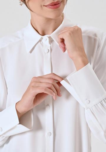 Атласная блузка