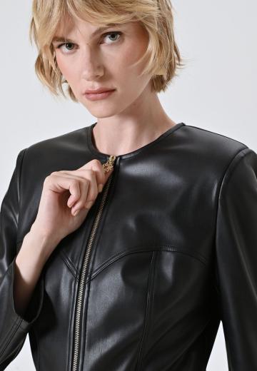 Кожаная куртка