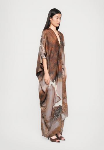 Длинное платье