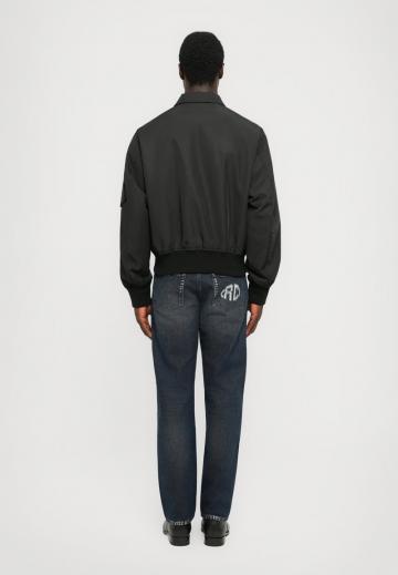 Куртка бомбер