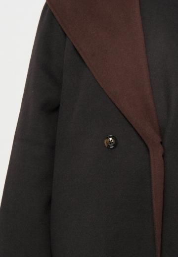 Шерстяное пальто