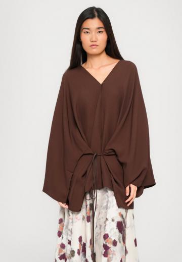 Длинная блузка