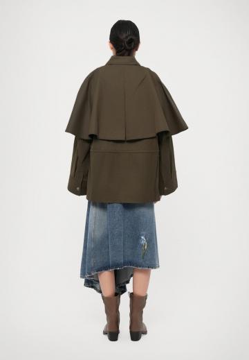 Короткое пальто