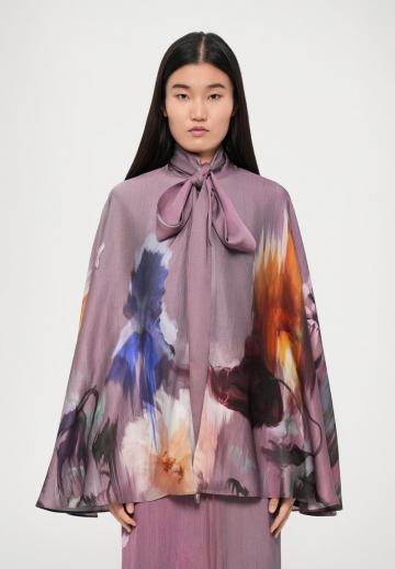 Блузка без рукавов