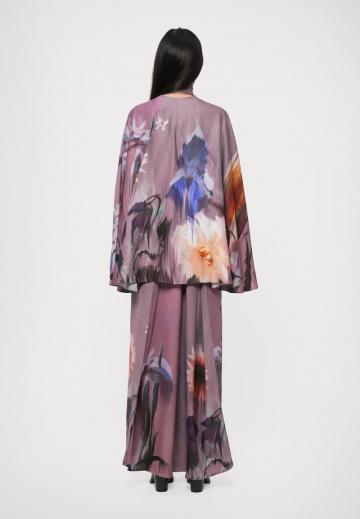 Блузка без рукавов