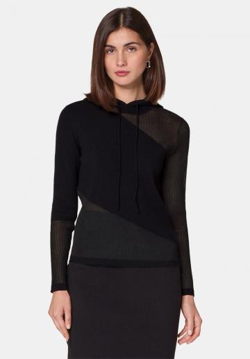 Пуловер с капюшоном