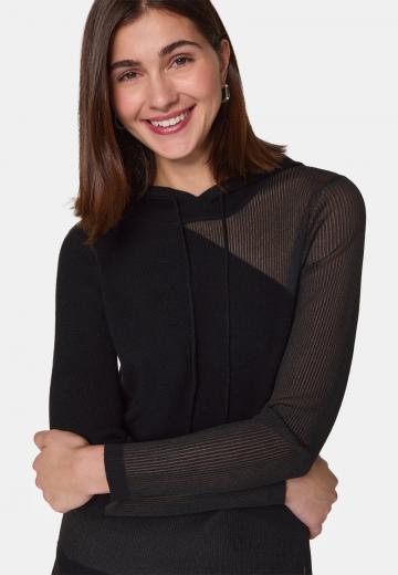 Пуловер с капюшоном