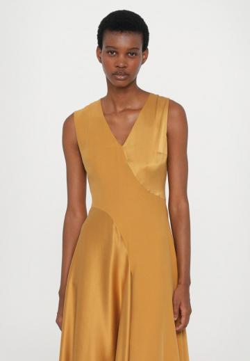 Коктейльное платье