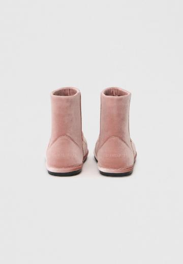 Зимние ботинки