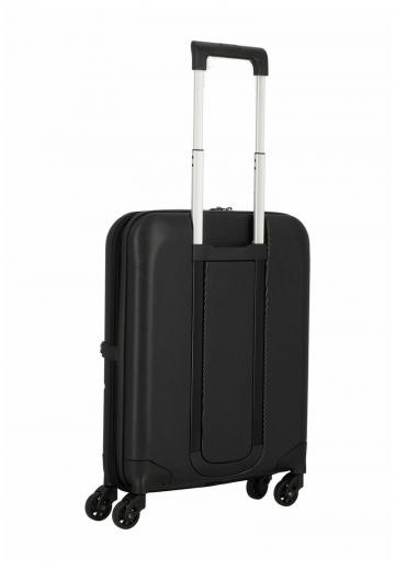 Чемодан на колесах