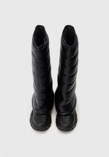 Зимние ботинки