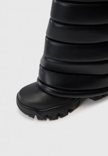 Зимние ботинки