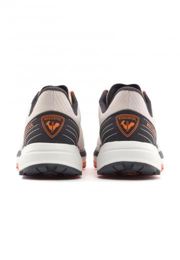 Беговые кроссовки