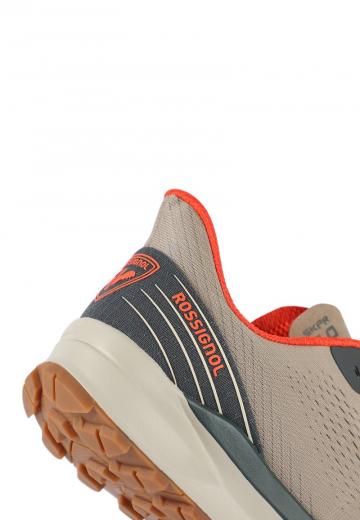 Беговые кроссовки