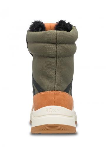 Спортивные сапоги