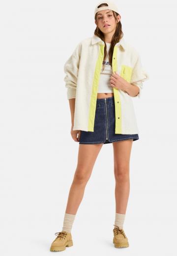 Короткое пальто