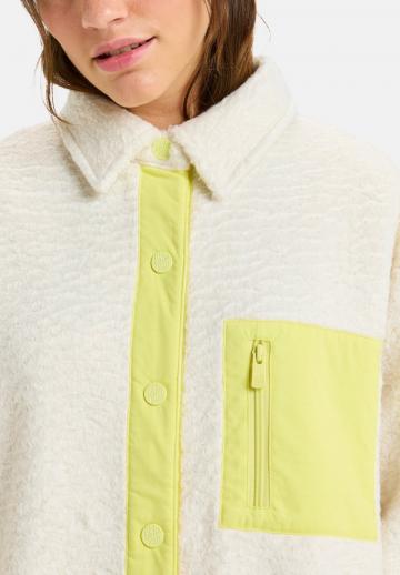 Короткое пальто