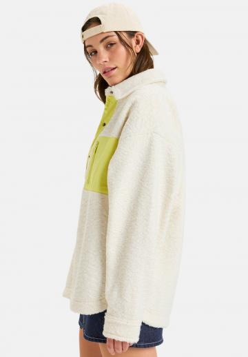 Короткое пальто