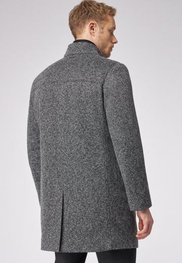 Короткое пальто