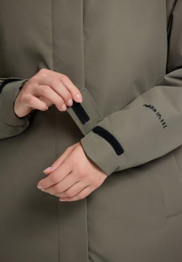 Спортивная куртка